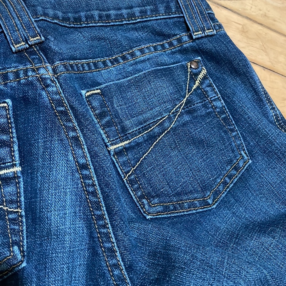Capris - Picture 3 of 6
